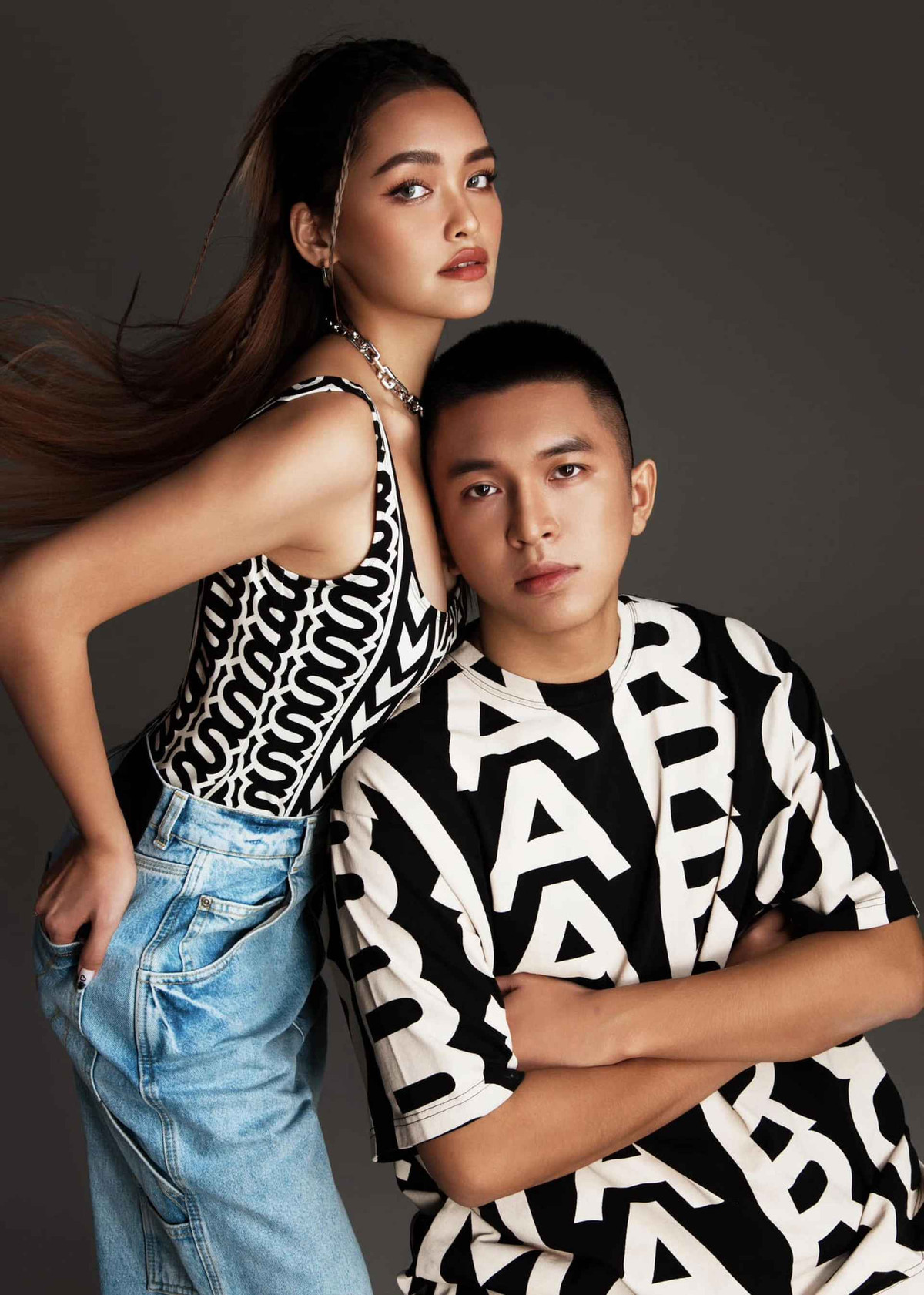 Trải qua hơn 6 năm yêu nhau, Linda cùng bạn trai Phong Đạt quyết định tổ chức đám cưới hoành tráng ở Cam Ranh (Khánh Hòa) vào tháng 3/2023. Trước đó, cặp đôi từng có khoảng thời gian sống thử với nhau.