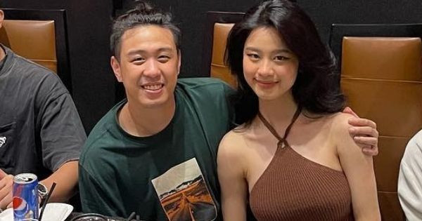 Huy Me và Hàn Hằng là một trong những cặp đôi được nhiều bạn trẻ yêu thích. Chàng là YouTuber đời đầu, xuất thân trong gia đình có điều kiện, thiên hướng về nghệ thuật còn nàng cũng nổi tiếng không kém khi sở hữu nhan sắc xinh đẹp, body nóng bỏng và được nhắc đến với tên “hot girl tạp hoá”.