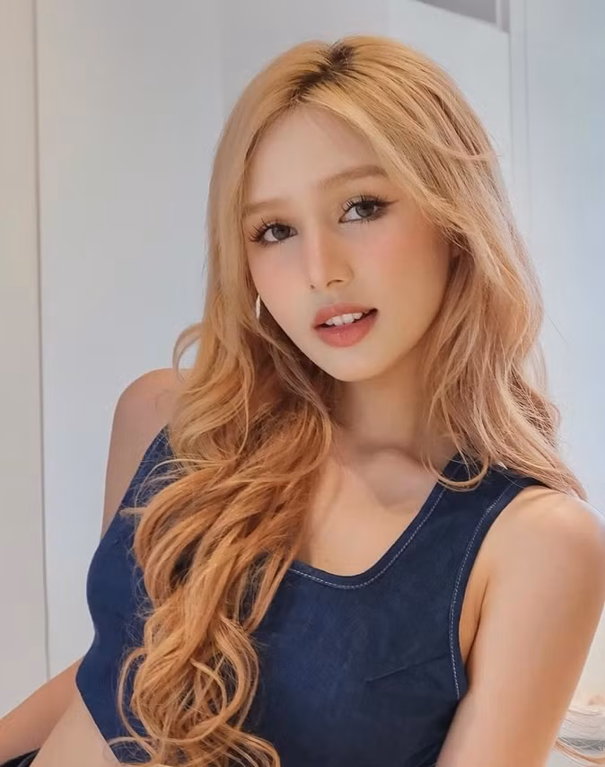 Từ những thông số trên, fan lo ngại hot girl 10x không đảm bảo sức khỏe khi hoạt động nghệ thuật.