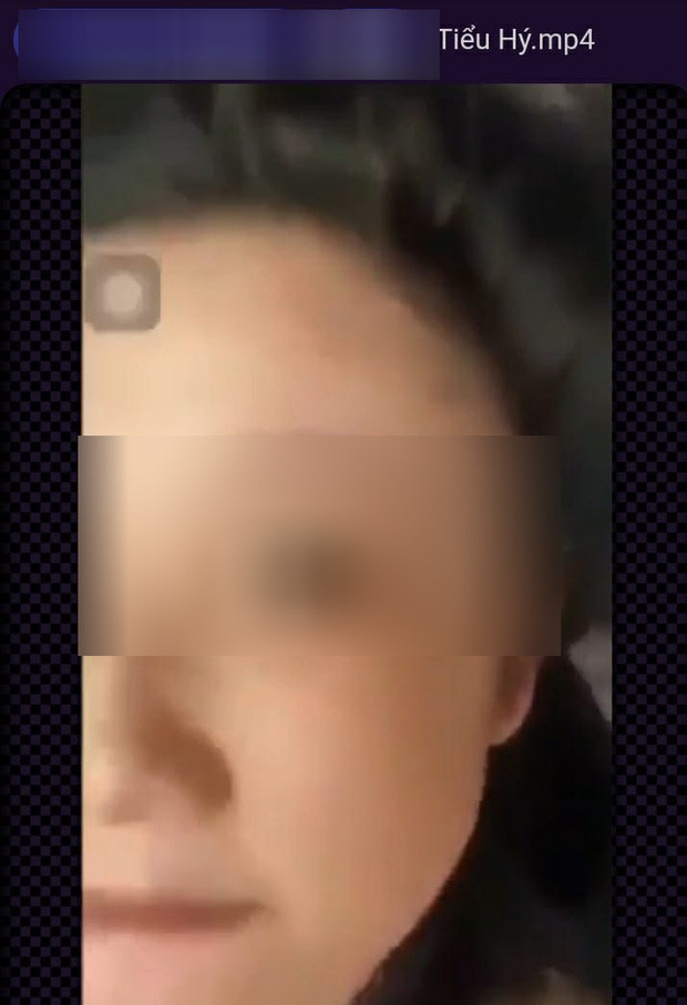 Phản cảm hơn có nhiều tài khoản MXH còn dẫn dụ netizen hóng chuyện đến một app khác để share link, chấm hóng cho khỏi bay nick để xem Tiểu Hý lộ clip nóng