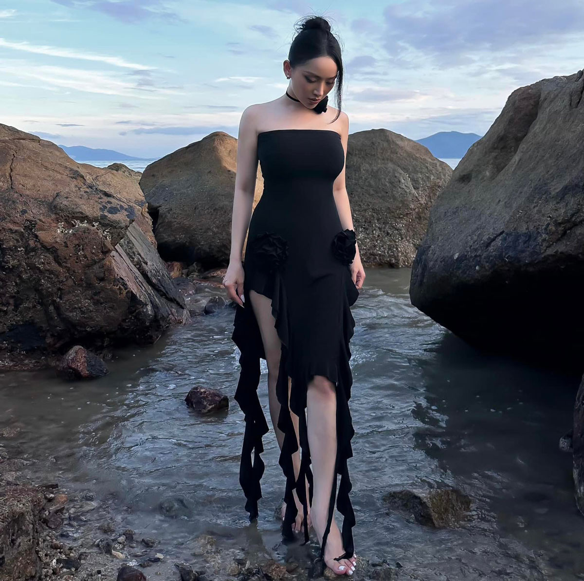 Phùng Bảo Trân sinh năm 1995, hiện cô đang làm chủ một spa nổi tiếng ở thành phố Pleiku, Gia Lai.