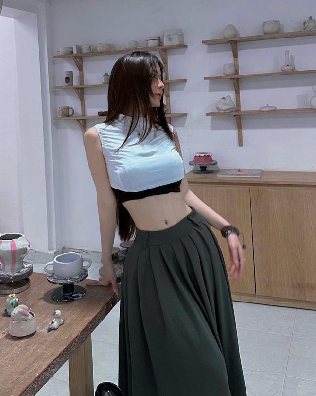 Ngọc Trân từng nói, cô nỗ lực kiếm tiền bởi "10 năm sau họ nhìn vào thu nhập của bạn để đối xử với bố mẹ bạn".