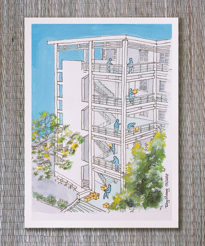 Không chỉ bản thân mình, mọi người ở những phòng bên đều rất trân trọng khoảng thời gian này. Mình cảm thấy may mắn khi được ở tại trường quân khu 7, được các bác sỹ và anh chị em chiến sỹ chăm sóc tận tình từ sức khỏe, bữa ăn cho đến nhu cầu cá nhân". Chàng du học sinh ngành Kiến trúc tại Anh chia sẻ thêm.