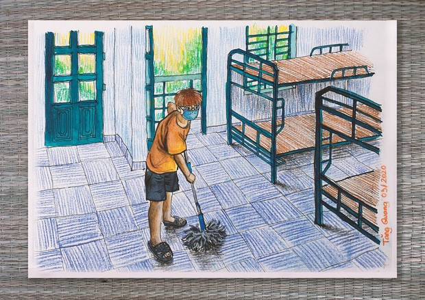 Trở về nước từ Anh vào ngày 16/3, Tăng Quang cũng giống nhiều người phải thực hiện cách ly tập thể để bảo vệ sức khỏe cho gia đình và cộng đồng trong bối cảnh dịch Covid-19 đang có những diễn biến phức tạp. Rời sân bay, chàng du học sinh được đưa về trường Quân sự Quân khu 7 (TP.HCM) với khoảng 1.000 bạn trở về từ các nước châu Âu.