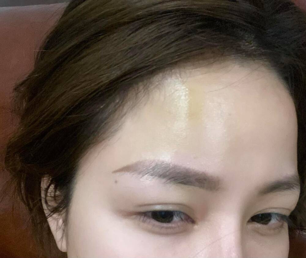 Ngay lập tức, bức ảnh của hot girl Thanh Hóa nhận được rất nhiều bình luận hỏi thăm của người hâm mộ.