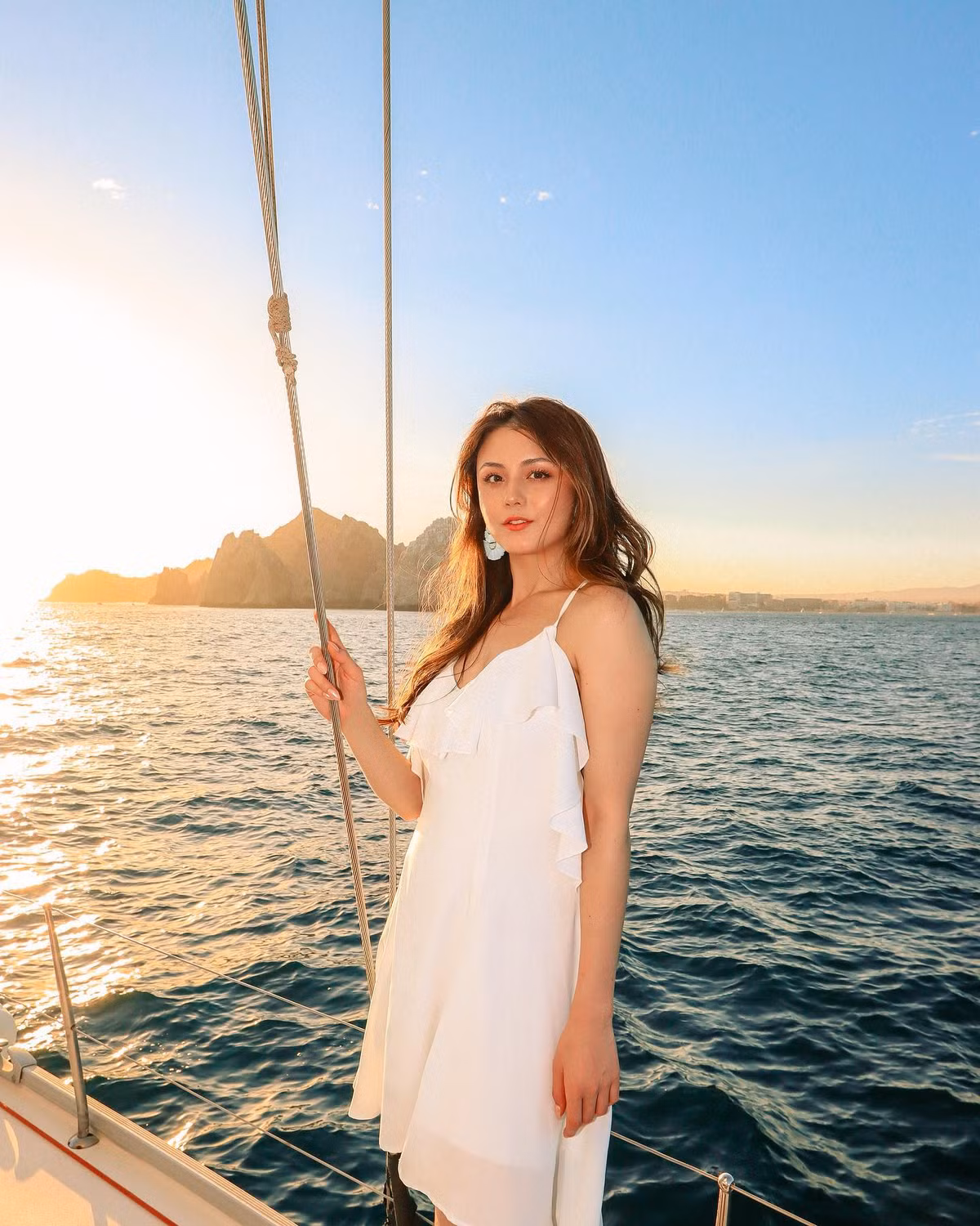 "Nếu bạn không duy trì việc tập luyện hằng ngày thì rất khó có được vóc dáng mơ ước", Samantha Staynings chia sẻ trên trang cá nhân.