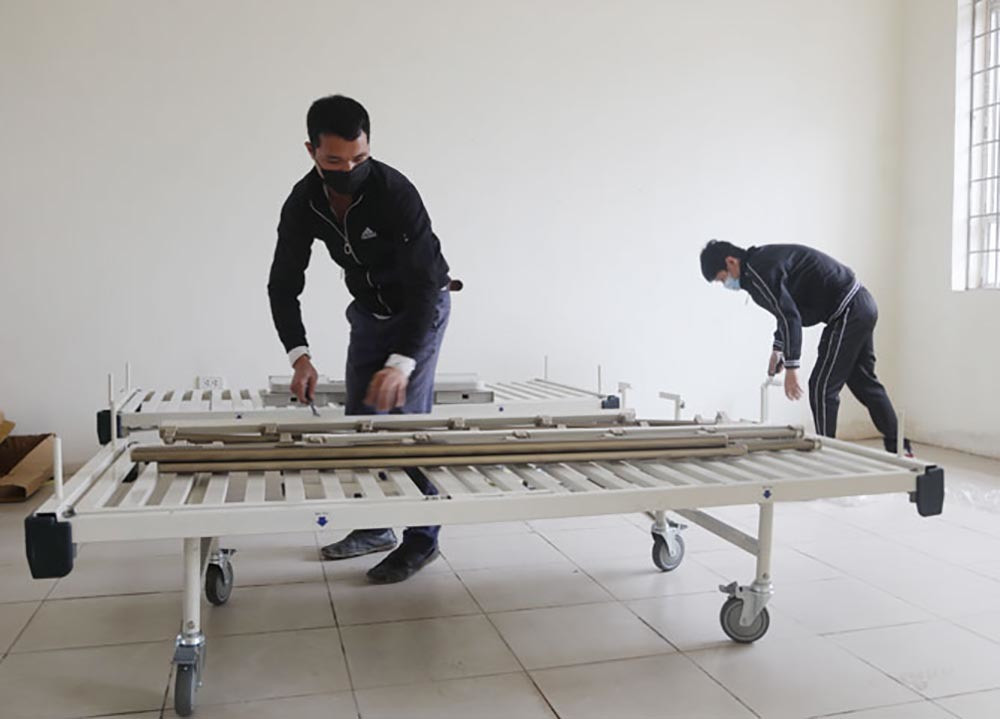 Vinh Phuc gap rut lap benh vien da chien chong dich do virus corona-Hinh-5