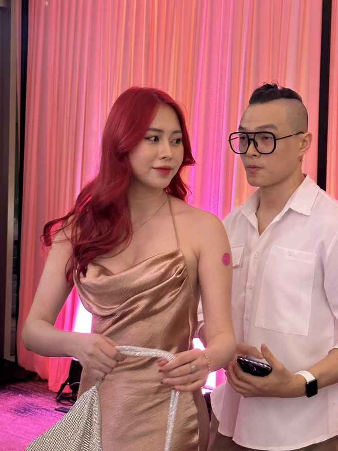 Thực tế, chuyện tăng cân và có sự thay đổi về nhan sắc và vóc dáng đã được Việt Phương Thoa chia sẻ công khai.