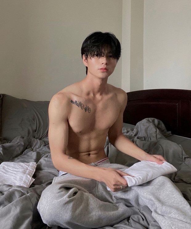 Dù mới 20 tuổi nhưng Tuấn Anh cho hay bản thân đã đi làm từ hơn 3 năm trước nên đến thời điểm hiện tại đã có thể độc lập tài chính.