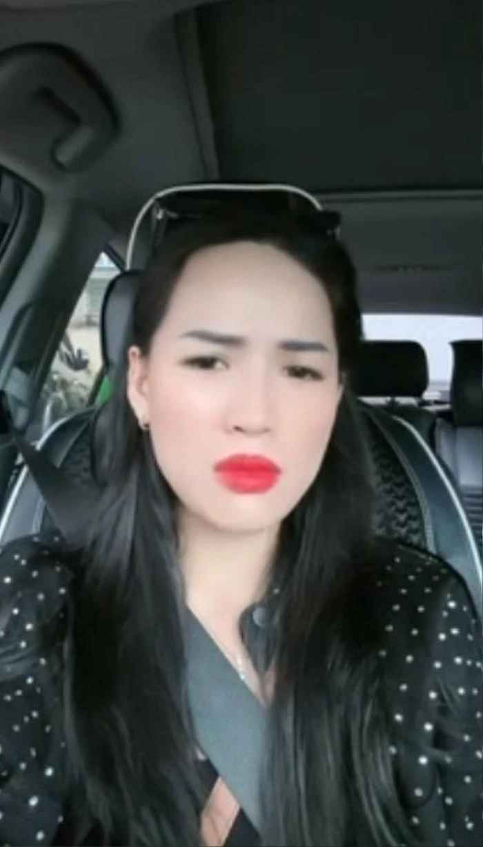 Nờ Ô Nô tái xuất, lên tiếng bênh vực "chiến thần review" Hà Linh No O No tai xuat, len tieng benh vuc