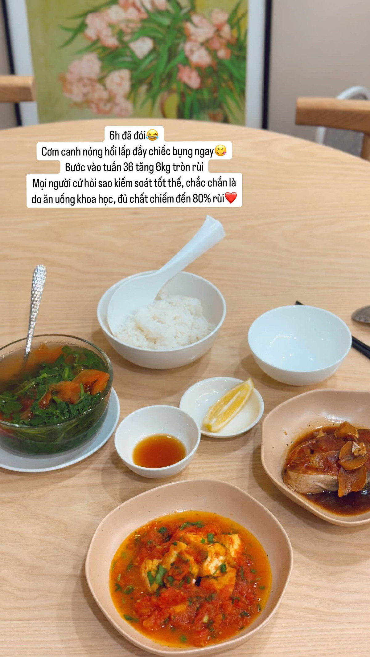 Sau khi công khai sắp đón con đầu lòng, nữ MC cởi mở hơn trong chuyện chia sẻ với mọi người về hành trình bầu bí, những thay đổi đặc biệt từ khi có sự xuất hiện của thiên thần nhỏ.