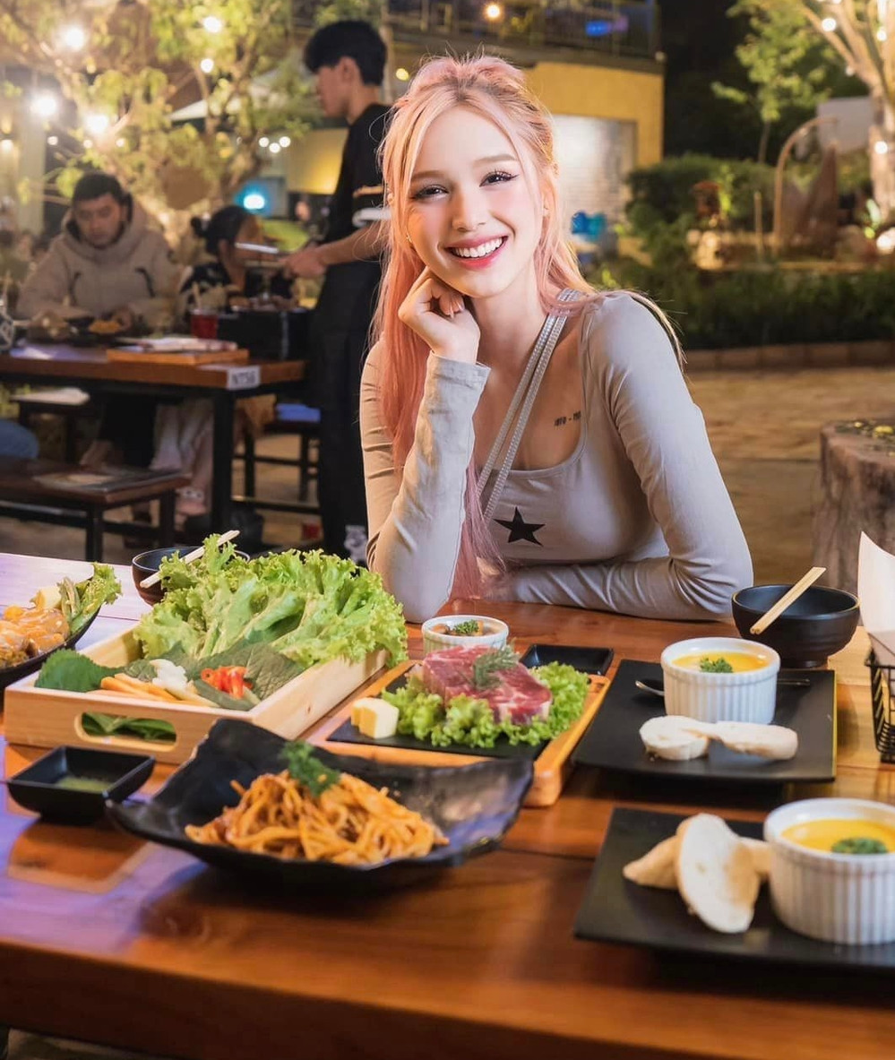 Tuy nhiên, Xoài Non đã đề cập đến vấn đề nhờ y học để có con. Người đẹp cho biết vợ chồng cô sẵn sàng ghép trứng để có cả con trai và con gái. Bà xã Xemesis khẳng định chỉ sinh nở 1 lần duy nhất.