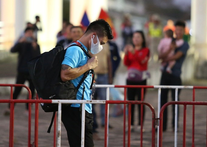 Lao 0-6 Viet Nam: “Chien binh Sao Vang” thi uy tai AFF CUP 2022-Hinh-18