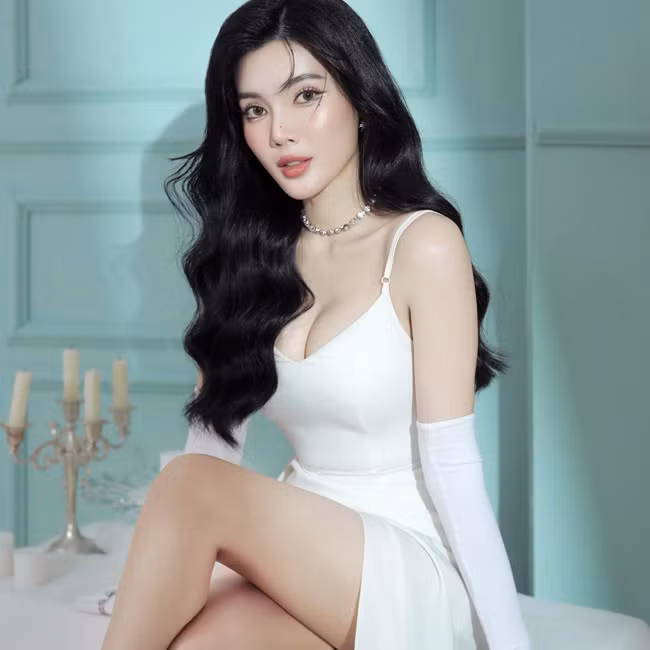 Trong suốt thai kỳ, Vòng Phối Phối chỉ tăng 8kg nhờ ăn uống theo thực đơn khoa học, hợp lý.