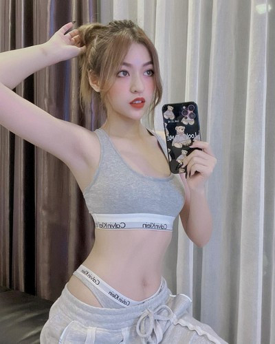 Thời gian gần đây, Thanh Tâm đã trở thành chủ đề bàn tán khi cô xuất hiện tại buổi sơ khảo của một cuộc thi sắc đẹp.