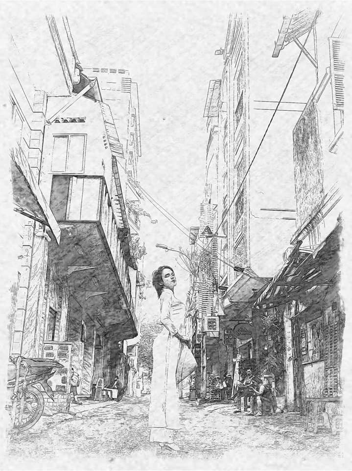  Trần Đức Bo không phải là cái tên xa lạ đối với cộng đồng mạng. Anh chàng nổi tiếng trên Facebook bởi những bộ ảnh giả gái "đi vào lòng người" với thân hình bốc lửa nhưng gương mặt lại...lạc quẻ vô cùng.