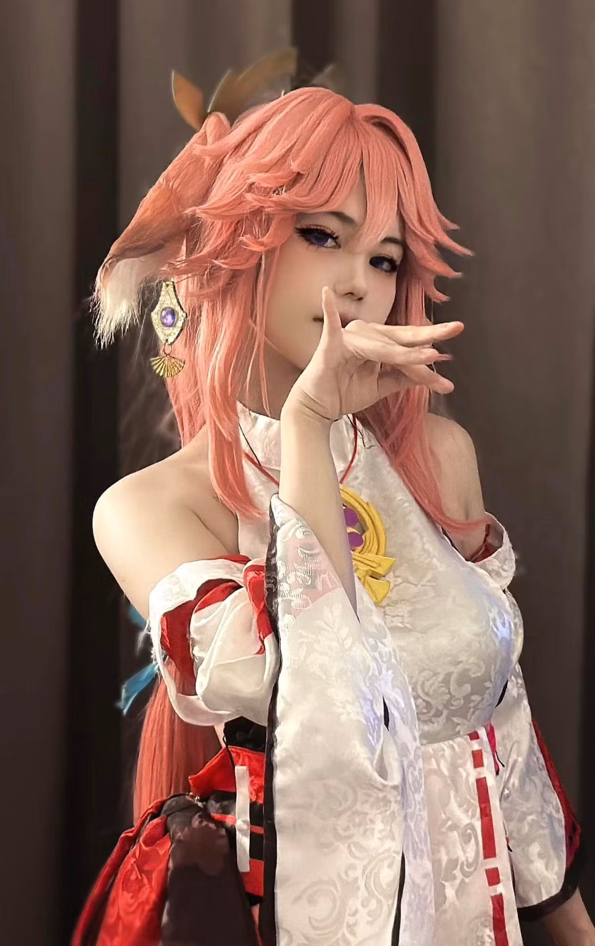 Bên cạnh những dòng động viên, khen ngợi cho sự tự tin, cởi mở thì luồng ý kiến khác bày tỏ sự nuối tiếc cho phiên bản nữ streamer thuần khiết hồi mới vào nghề.