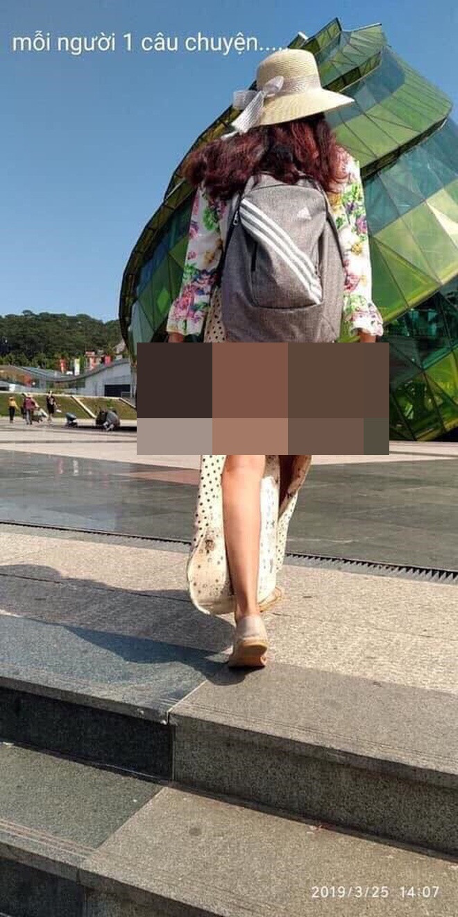 Trước đó, không ít những trường hợp ăn mặc hớ hênh của hội chị em bị CĐM đăng tải khiến người xem vô cùng bức xúc.