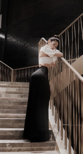 Có thể thấy, mặc dù từng sống giữa rất nhiều thị phi và chỉ trích của netizen nhưng những nỗ lực thay đổi bản thân của Lê Bống đã đem lại trái ngọt và càng chứng minh cô xứng đáng với nickname “cục năng lượng tích cực”.