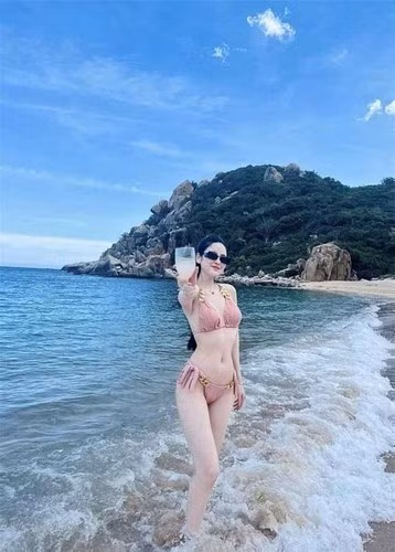 Vợ Quang Hải từng chia sẻ “bản thân không sinh ra ở vạch đích nên sẽ cố gắng gấp nhiều lần bình thường”.