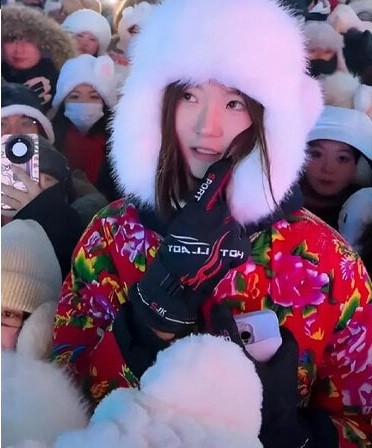 Khi còn là học sinh, Lý Mộng Dao luôn bị bạn trêu vì chiều cao quá khổ. Năm cấp 2, cô đã cao 1m8 nên chỉ được ngồi cuối lớp bởi, nếu không sẽ che hết bảng.