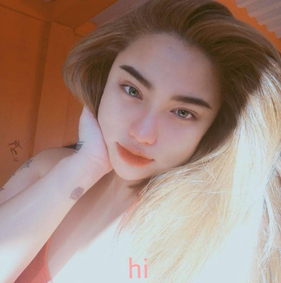 Chính vì vậy mà trên Instagram, Joanne Duldulao có hơn 70.000 người theo dõi, các bức ảnh đăng tải đều nhận về cả nghìn lượt like.