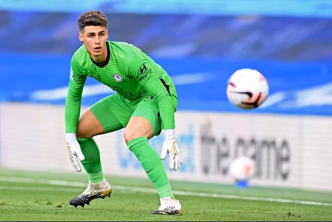 Chelsea đã chính thức công bố tân binh Edouard Mendy vào hồi giữa tuần, bởi lẽ đó, tương lai của Kepa tại đội bóng này đang bất ổn hơn bao giờ hết. Nhiều đồn đoán cho rằng, Kepa sẽ được cho mượn ngay trong hè này, tuy nhiên, tới thời điểm hiện tại, vẫn chưa có đội bóng nào liên hệ với cầu thủ này.