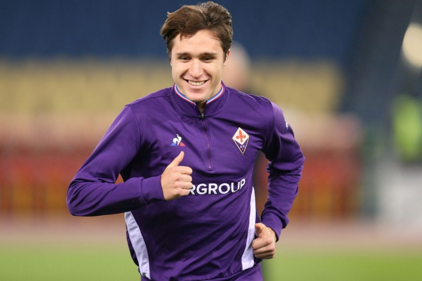 Chuyển nhượng bóng đá từ Italy, Fiorentina đã từ chối đề nghị hỏi mượn Federico Chiesa từ phía MU Đội bóng Serie A hiện chỉ lắng nghe khi đối phương muốn mua đứt ngôi sao 22 tuổi, với mức phí 45 triệu bảng.