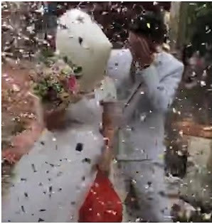 Chưa kể, pháo giấy cũng nguy hiểm khi nhắm thẳng vào người khác, thậm chí có thể gây ra vấn đề khó lường nếu trúng vào mắt.