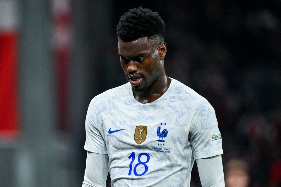 Benoit Badiashile là trụ cột của Monaco ở mùa giải 2022/23. Tuy nhiên, cầu thủ này trải qua hai ca chấn thương từ mùa hè vừa qua và không có được phong độ tốt nhất. Điểm mạnh tốc độ và khả năng phát động tấn công tốt giúp Badiashile có thể đảm nhiệm vai trò hậu vệ cánh nếu cần.