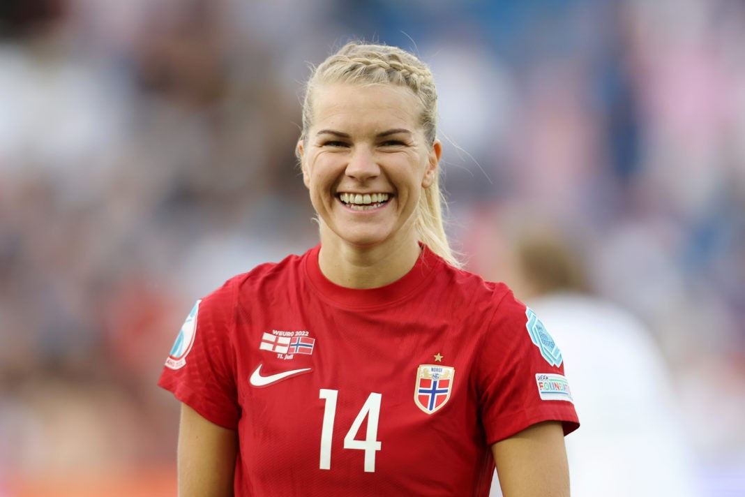 Ada Hegerberg có lần trở lại World Cup sau khi bỏ lỡ giải đấu này vào năm 2019 do xung đột với Liên đoàn Bóng đá Na Uy. Với tư cách là cầu thủ ghi bàn hàng đầu lịch sử Champions League nữ, sự trở lại của Hegerberg rất đáng chú ý.