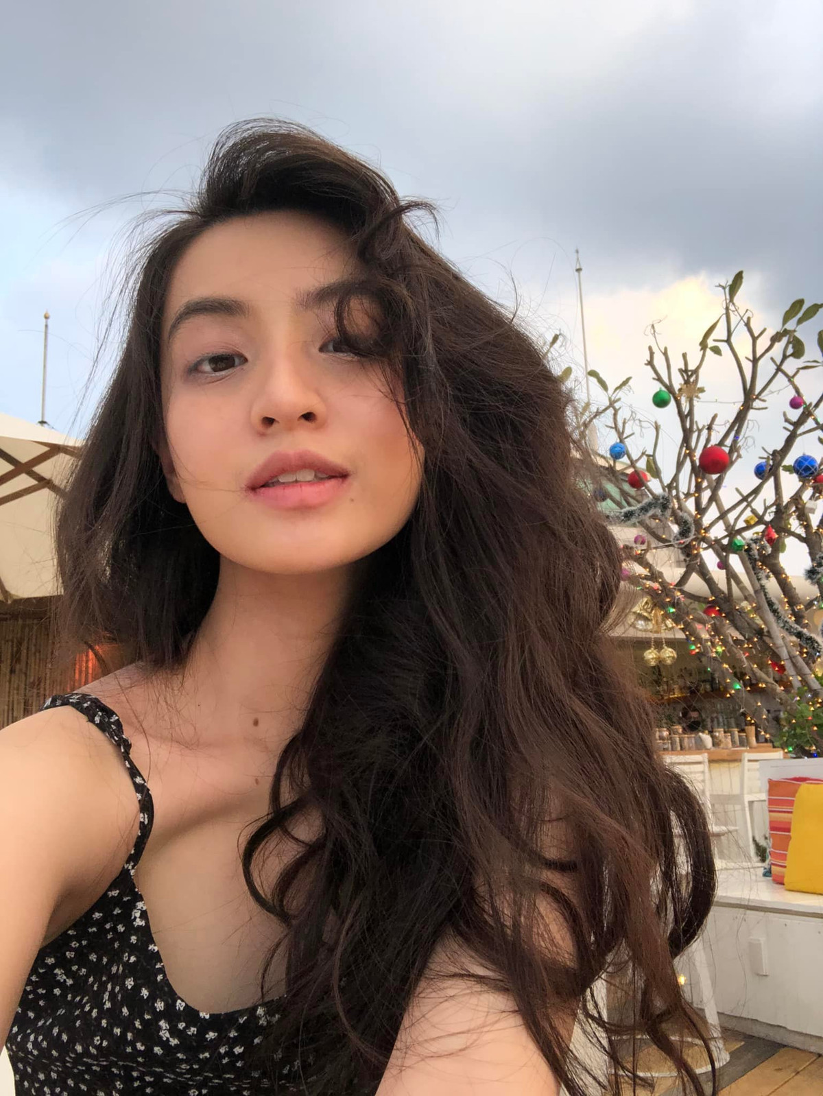 Nguyễn Lâm Thảo Tâm (sinh năm 2000) là gương mặt đã khá quen thuộc với giới trẻ, sau bộ phim Mắt Biếc của đạo diễn Victor Vũ, hot girl này ngày càng nổi bật hơn trong dàn diễn viên trẻ triển vọng.