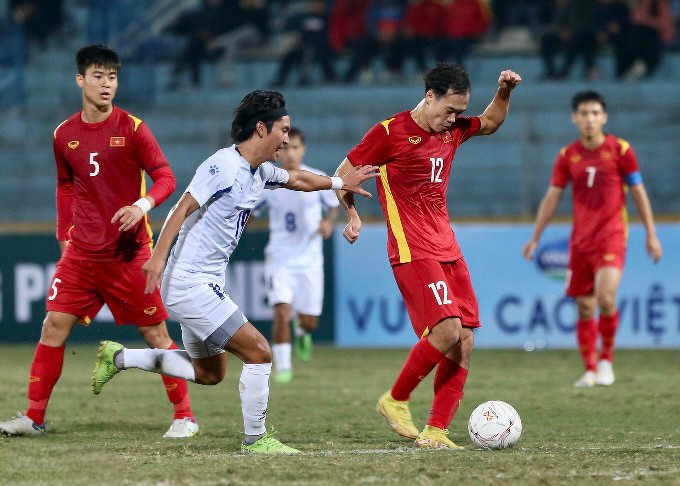 Viet Nam 1-0 Philippines: Hang cong nhat nhoa, chien thang may man-Hinh-2