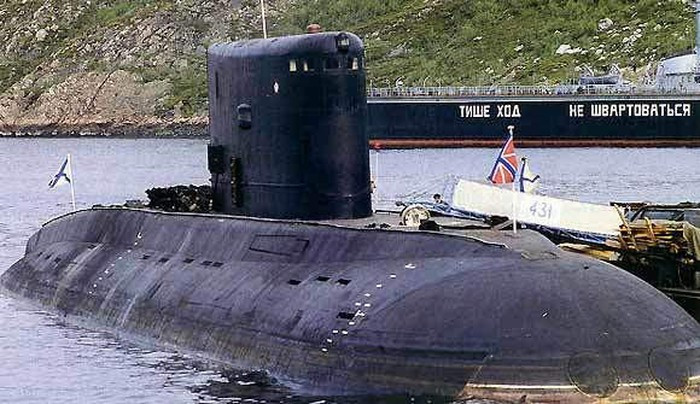 Chiếc B-248 được trang bị 6 ống phóng ngư lôi cỡ 533 mm, mang theo ngư lôi chống tàu ngầm và tàu nổi, nó còn được tích hợp hệ thống phòng không tự động nạp đạn, bao gồm Strela-3M MANPADS.