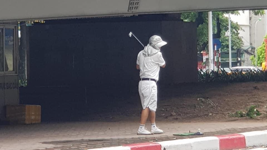 Phat 1 trieu dong nguoi danh golf o gam cau vuot Nguyen Chi Thanh