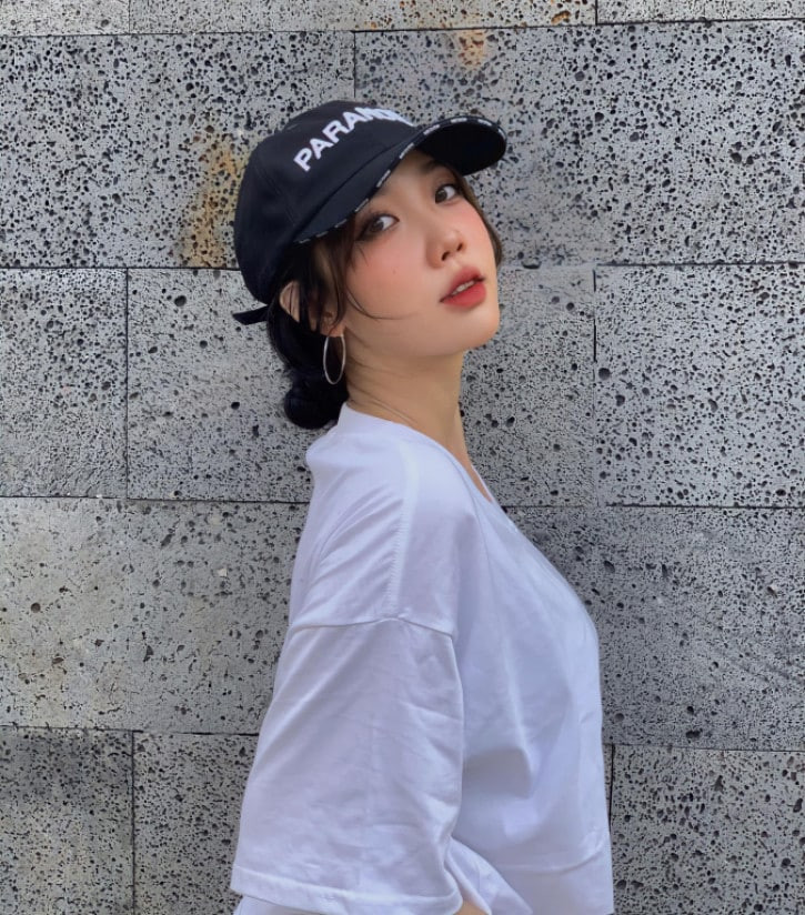 Băng Nhi từng chia sẻ: "Vì yêu nghệ thuật và cái đẹp. Bản thân thích sự sáng tạo nên em thích tự tạo ra cái đẹp ngay cả trong công việcc và phong cách phối đồ của mình. Hình tượng em hướng đến không phải một phong cách vì em thích có sự thay đổi. Freestyle. Đó cũng chính là đam mê của em"