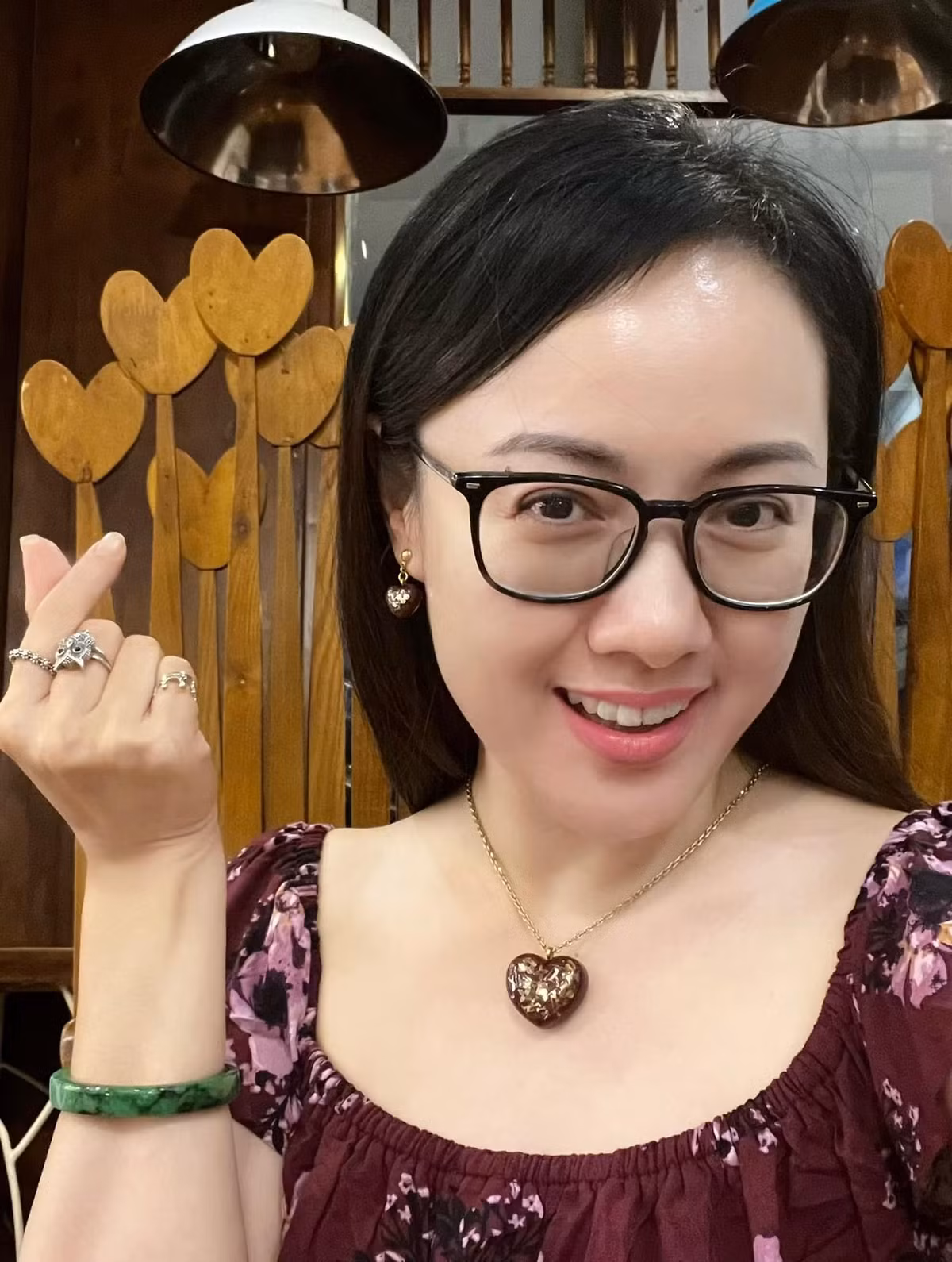 Nhờ có thói quen chăm sóc da cẩn thận nên BTV Hoài Anh giữ được sắc vóc trẻ đẹp mỗi khi xuất hiện trước công chúng.