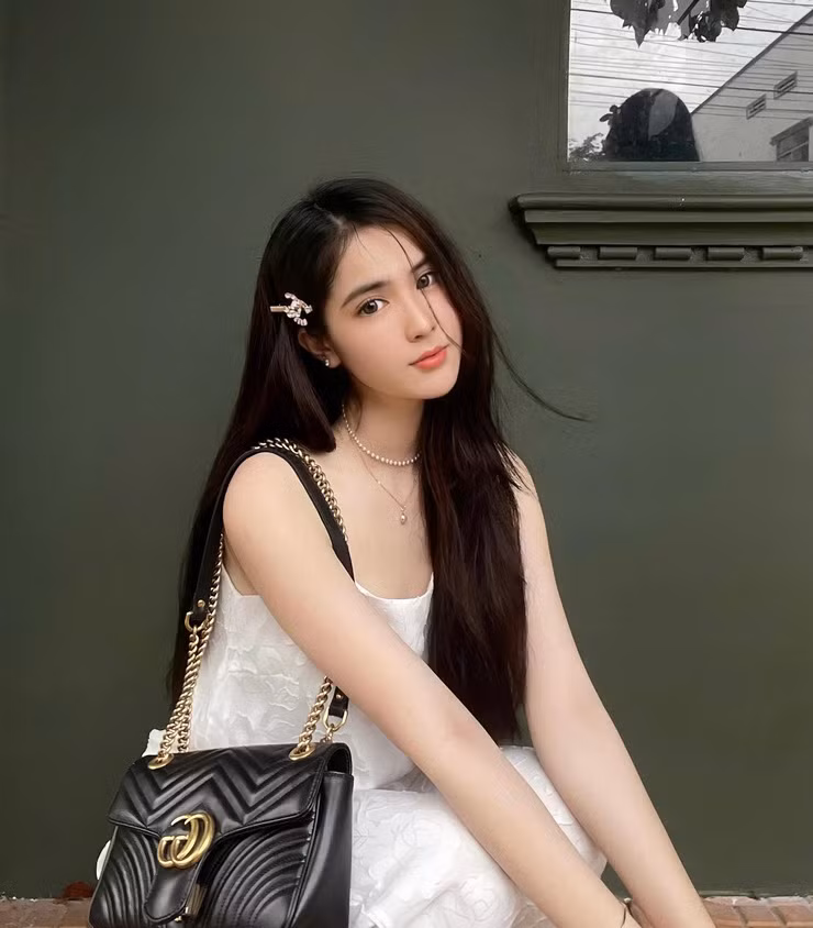 Không thể phủ nhận, phong cách thời trang là điểm cộng cho gái xinh Đồng Tháp.