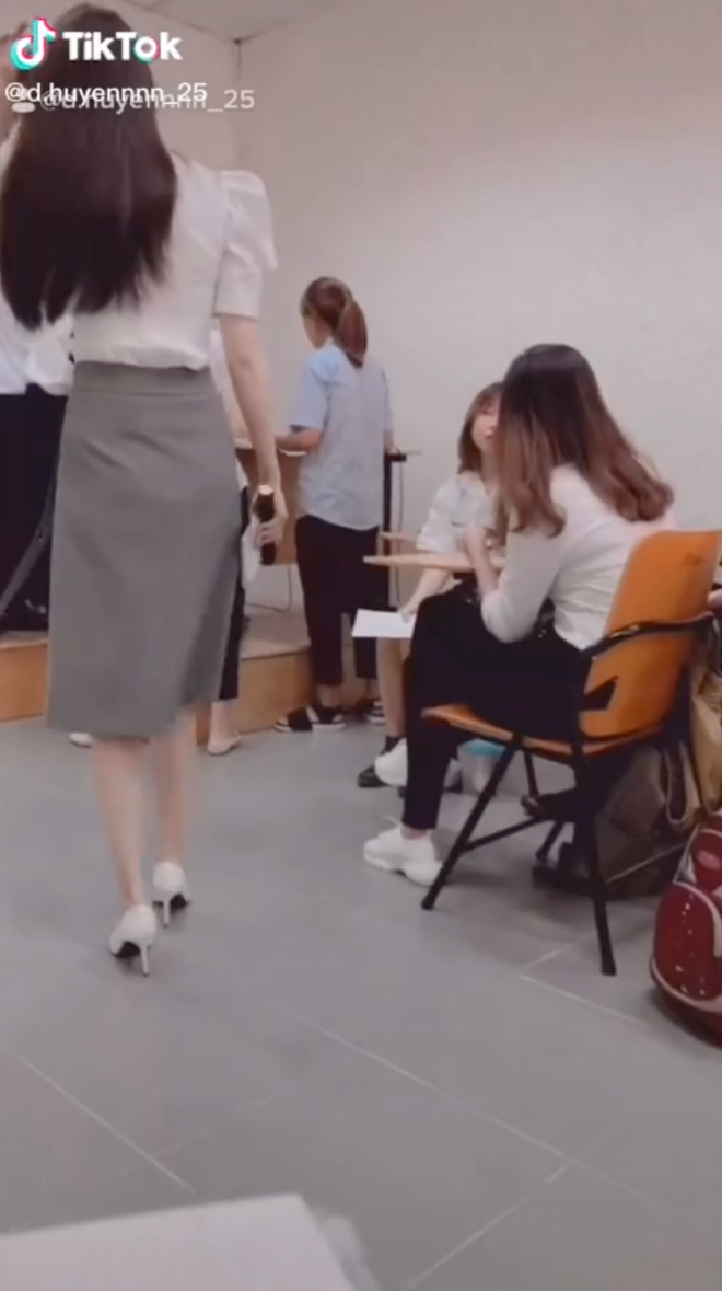 Video của Thanh Huyền hiện đang hút hơn 1,3 triệu lượt xem cùng hàng nghìn lượt bình luận khen ngợi không ngớt từ cư dân mạng.