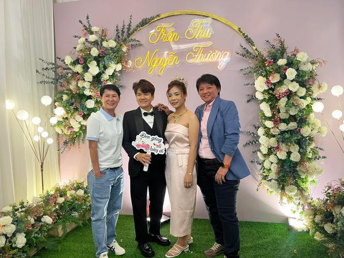 Năm 2017, Trần Thị Thu lần đầu được triệu tập lên đội tuyển Việt Nam và đã thi đấu 32 trận. Thành tích đáng nhớ của cô là giành HC vàng SEA Games 31, 32 và mới nhất là tham dự World Cup 2023.