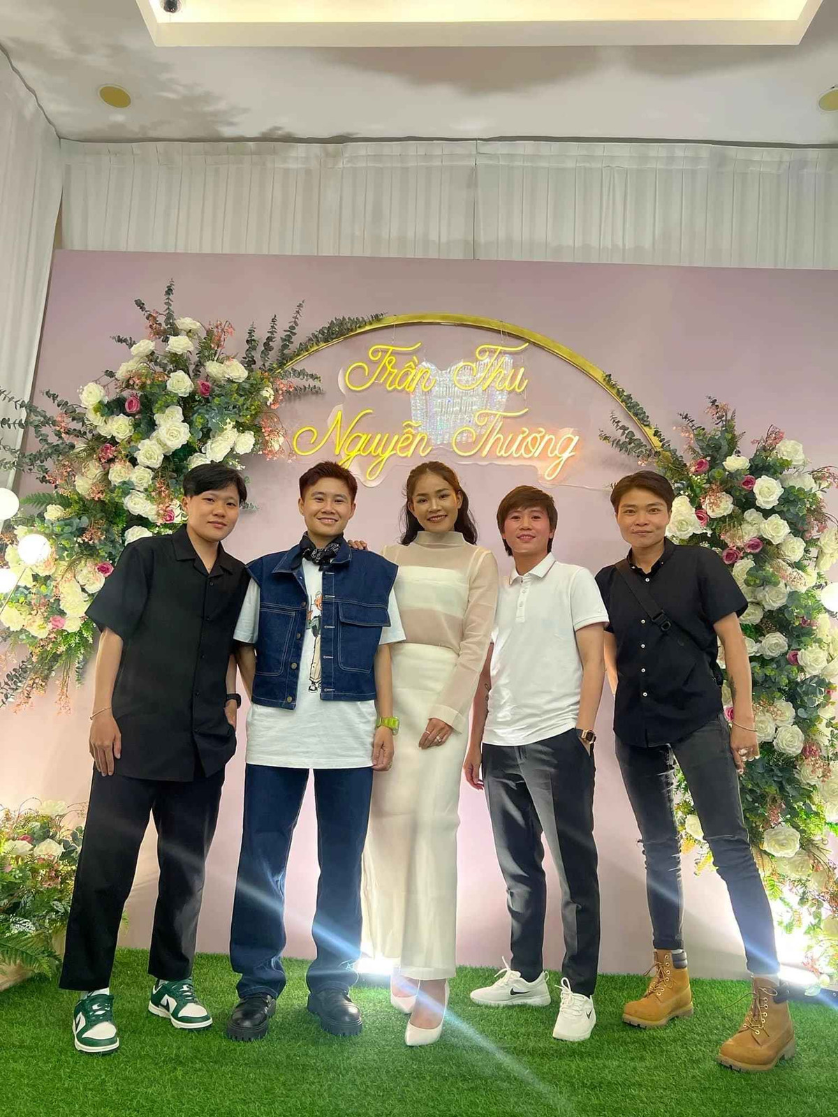 Tại giải đấu ở Australia và New Zealand, Trần Thị Thu cùng thủ môn Kim Thanh thi đấu nổi bật nhất khi phải liên tục hoạt động trước các đối thủ lớn là Mỹ, Hà Lan và Bồ Đào Nha.