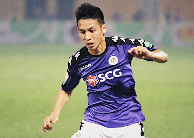 Doi bong Thai lien tuc 