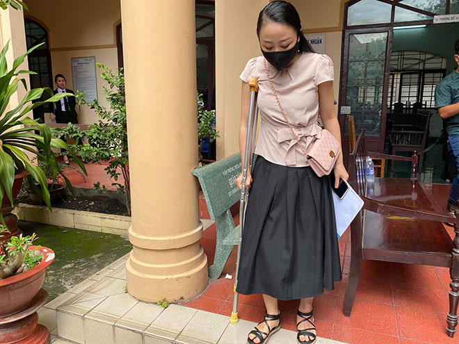 Khi đã quen dần với công việc, sắp xếp được thời gian biểu hợp lý, mẹ bầu thay đổi bản thân bằng cách đi học thêm tiếng Anh, tham gia các hoạt động xã hội. Cô cố bận rộn để giúp tinh thần thoải mái và không có khoảng trống cho những suy nghĩ tiêu cực.