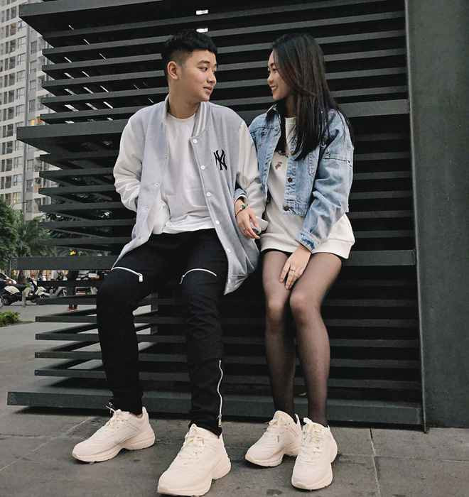 Hiện tại, Chi Bé dành toàn bộ thời gian để chăm sóc gia đình nhỏ. Bên cạnh đó, cô nàng cũng thường xuyên đăng tải vlog chia sẻ kinh nghiệm mang bầu và chăm con lên kênh YouTube, nhận được sự ủng hộ từ nhiều người.