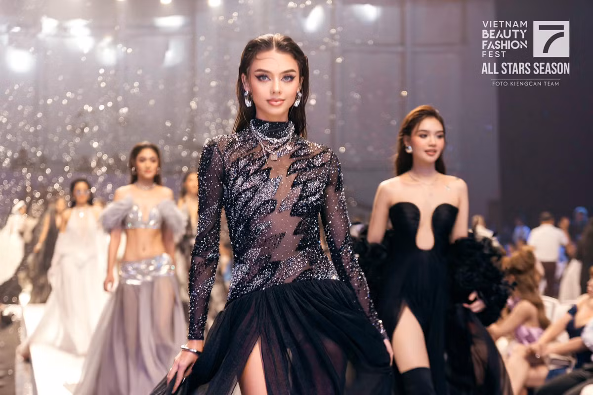 Dianka Zakhidova hoàn toàn có khả năng nhập cuộc bất cứ đường đua nhan sắc nào.