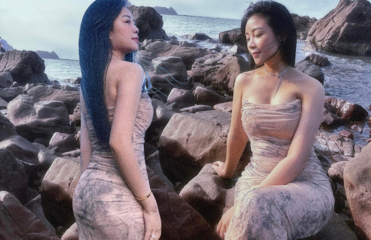 Những thiết kế váy ôm sát body như hình cũng không hề làm khó Nhật Linh.