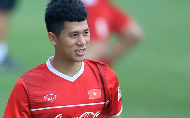 Trần Đình Trọng là một trong những "visual nhan sắc" của đội tuyển Việt Nam. Anh được fan yêu mến vì điển trai, tính cách hòa đồng và thường xuyên có phát ngôn hài hước.