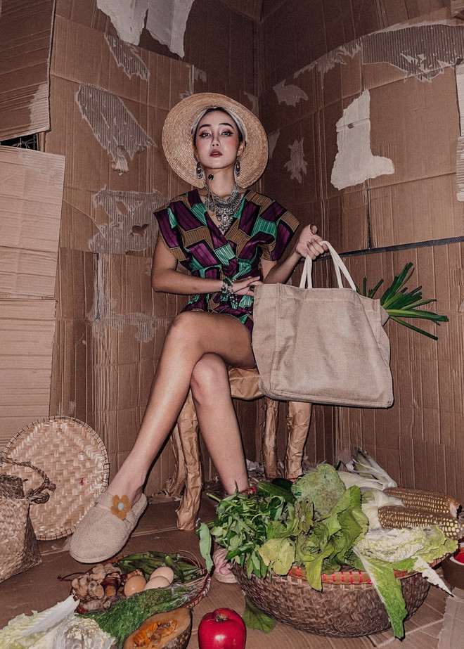 Gia Thị Linh được nhiều bạn trẻ biết đến với phong cách phối đồ độc đáo có một không hai.