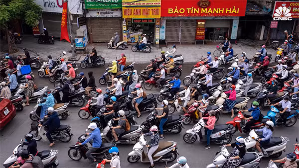 Truyen hinh My phan tich ly do Viet Nam khong co ai tu vong vi Covid-19-Hinh-3