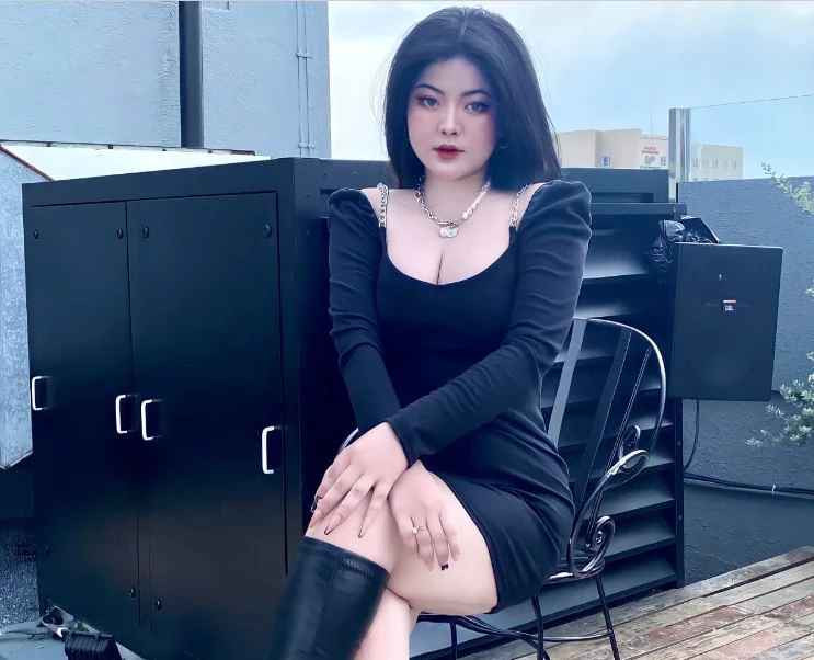 Nhìn những hình ảnh của nàng béo đến từ Kiên Giang này mọi người chẳng những không chê thừa cân mà còn khen ngợi hết lời về ngoại hình.